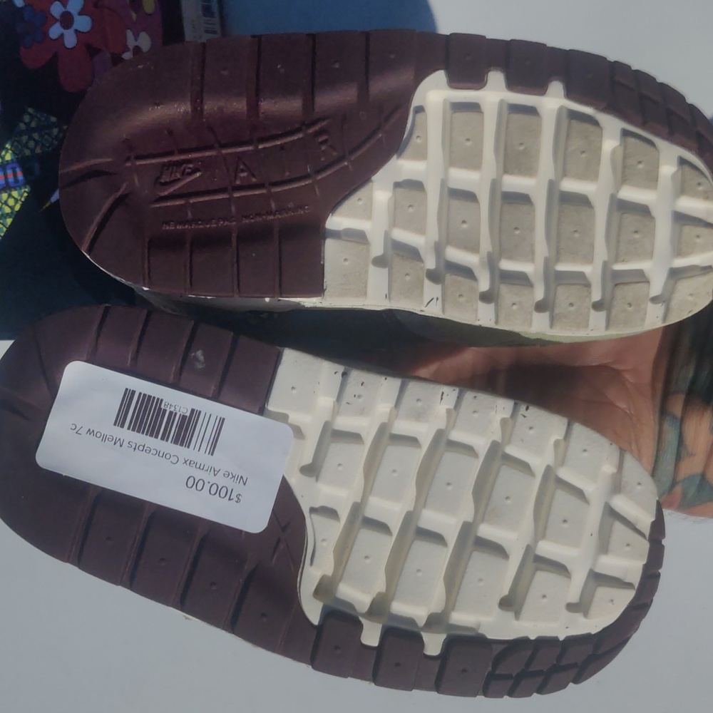 Nike Concepts Air Max 1 SP (TD) 7c - Picture 3 of 3